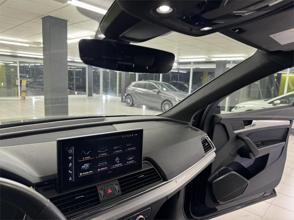Foto 60 AUDI Q5 SPORTBACK 40TDI MHEV