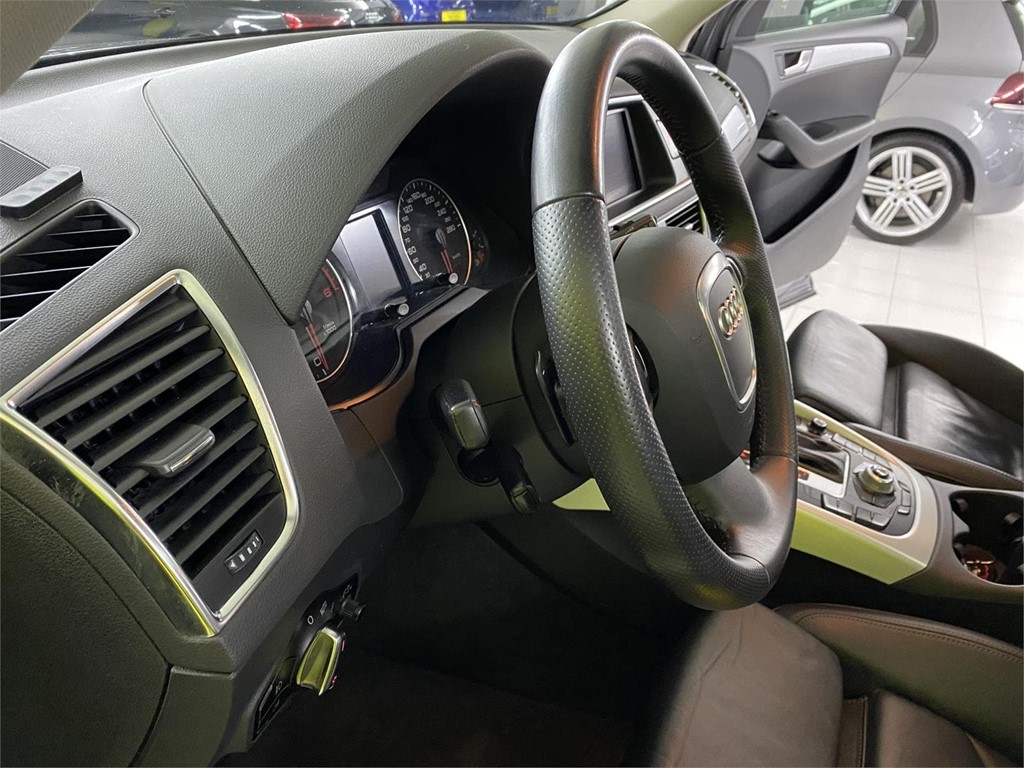 Foto 16 AUDI Q5