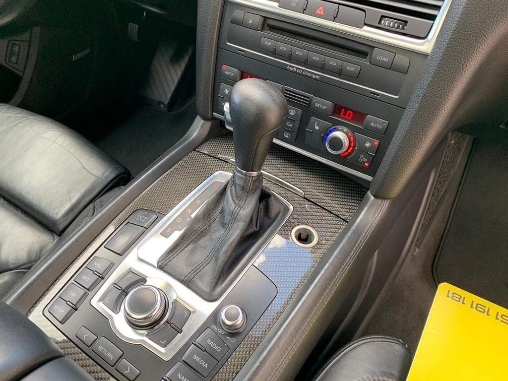 Foto 16 Audi Q7 4.2 tdi 