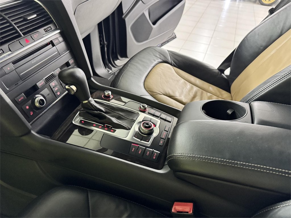 Foto 24 AUDI Q7