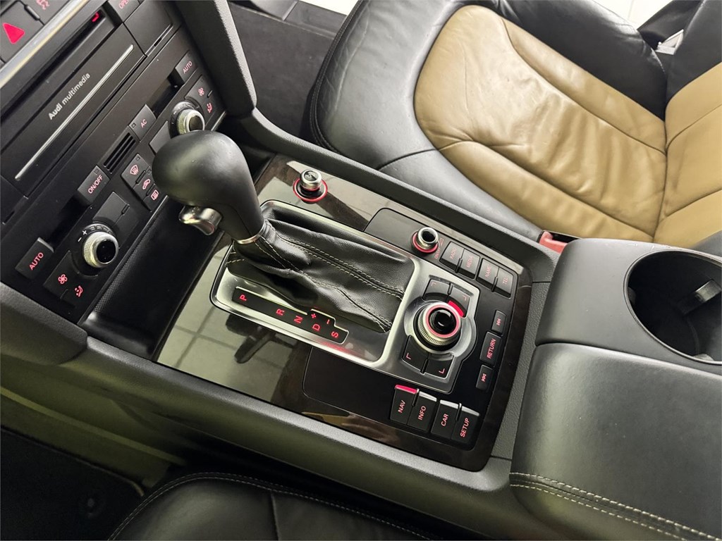 Foto 25 AUDI Q7