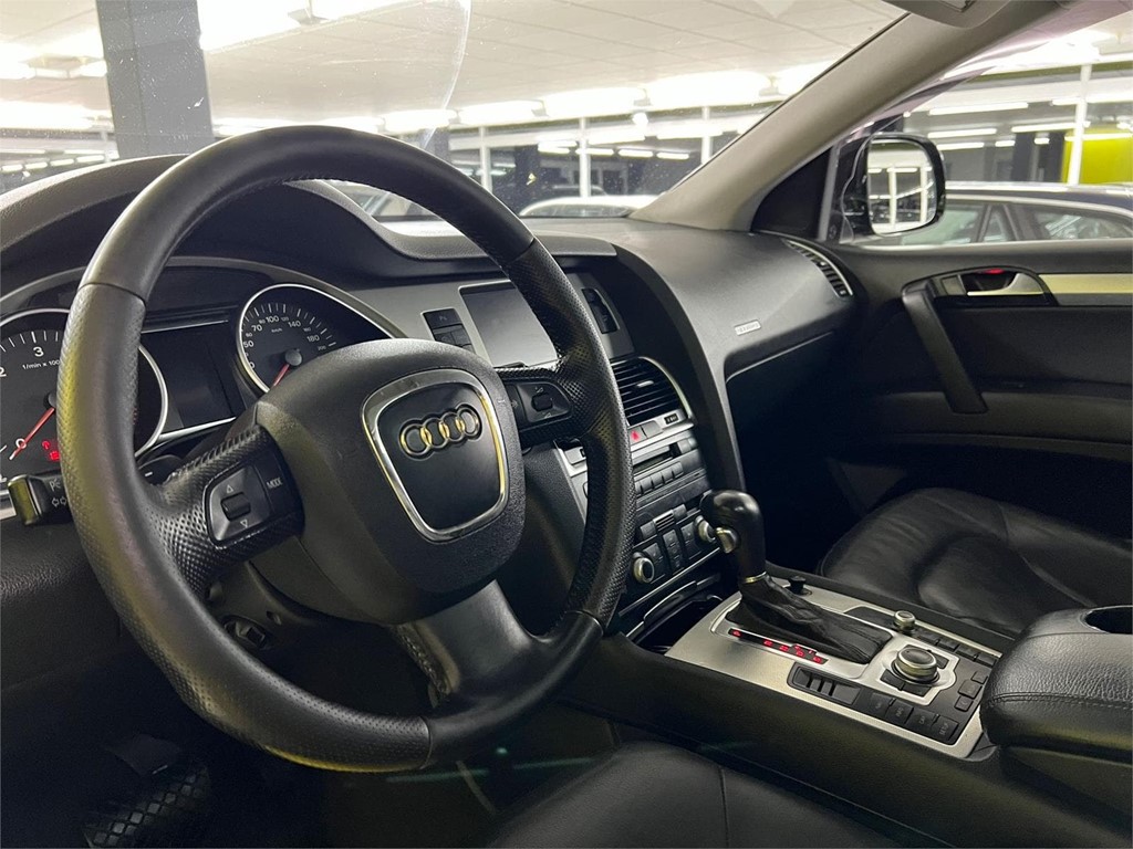 Foto 24 AUDI Q7 