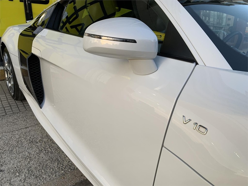 Foto 24 AUDI R8