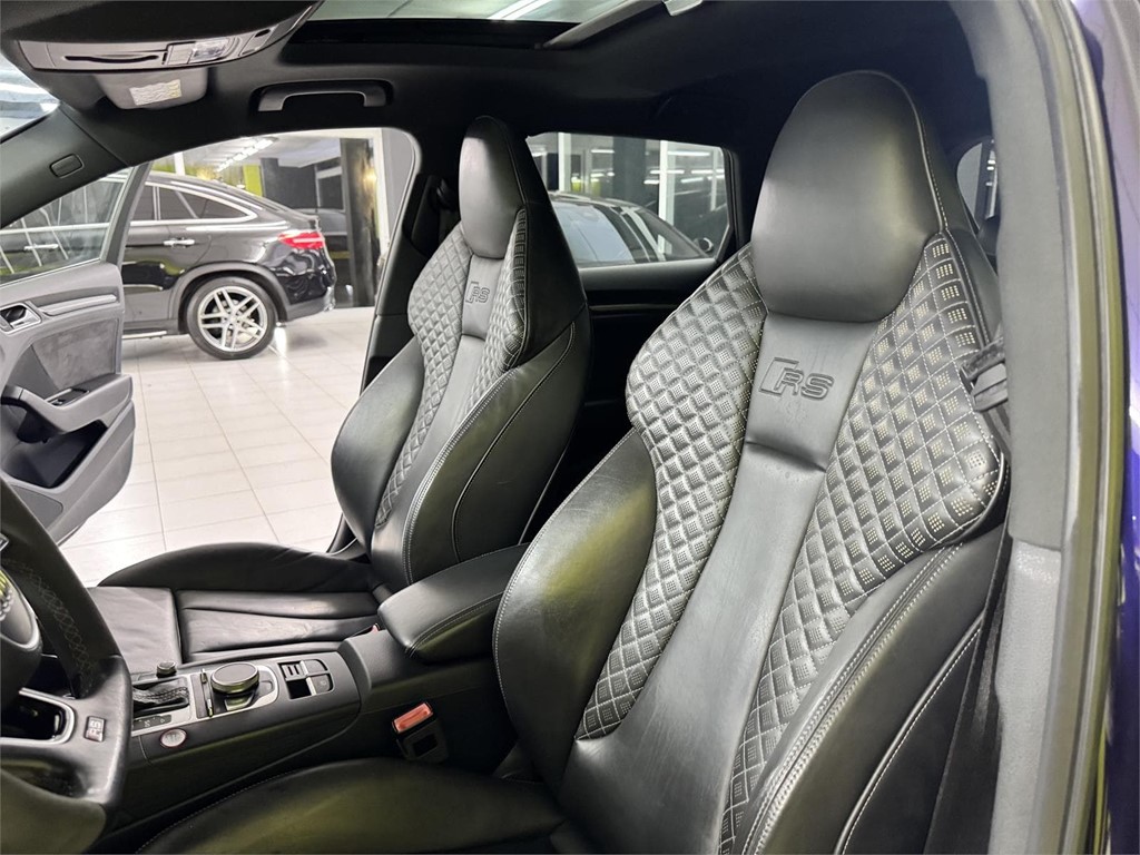 Foto 20 AUDI RS3