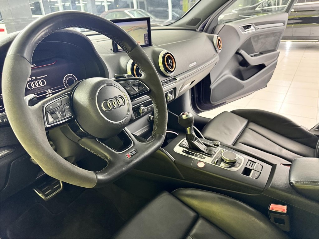 Foto 23 AUDI RS3