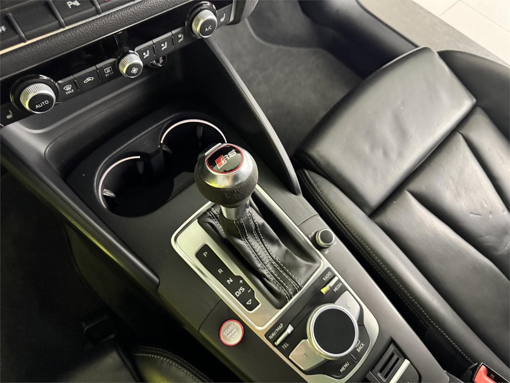 Foto 27 AUDI RS3