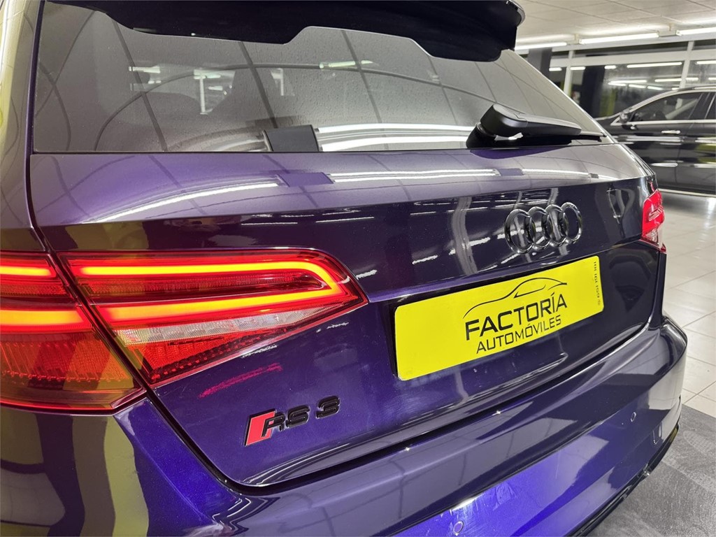 Foto 34 AUDI RS3