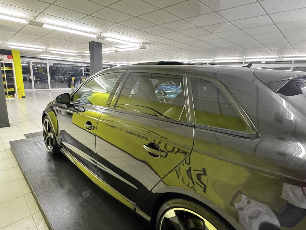Foto 18 AUDI RS3 