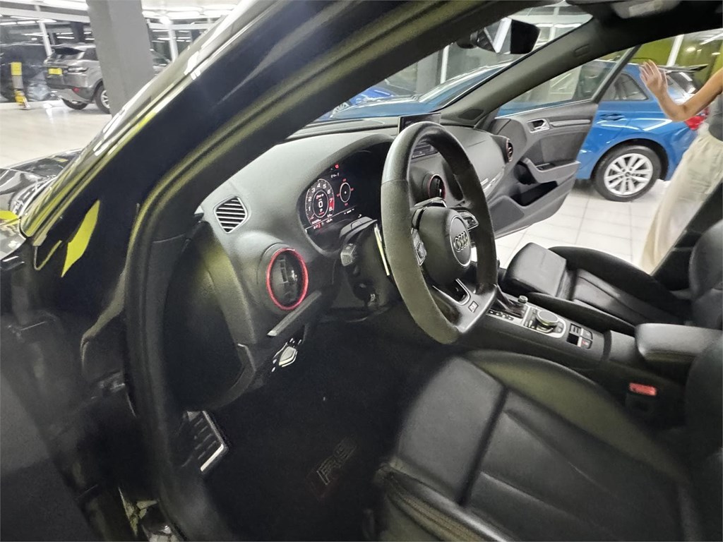 Foto 22 AUDI RS3 