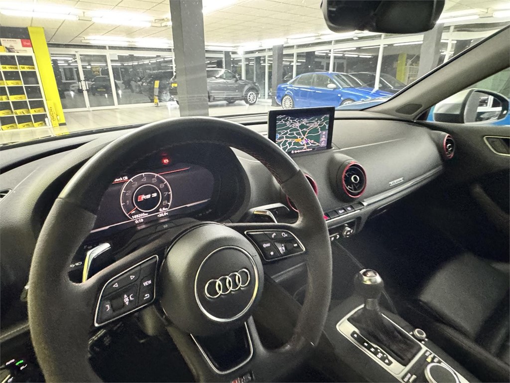 Foto 44 AUDI RS3 