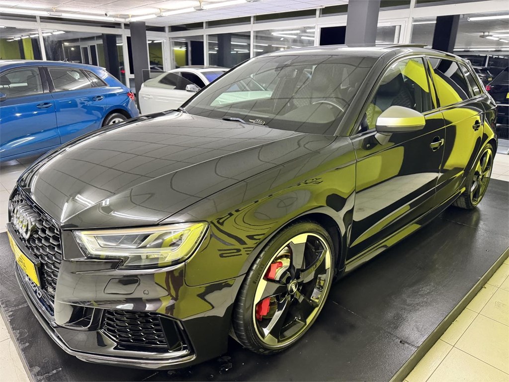 Foto 6 AUDI RS3 
