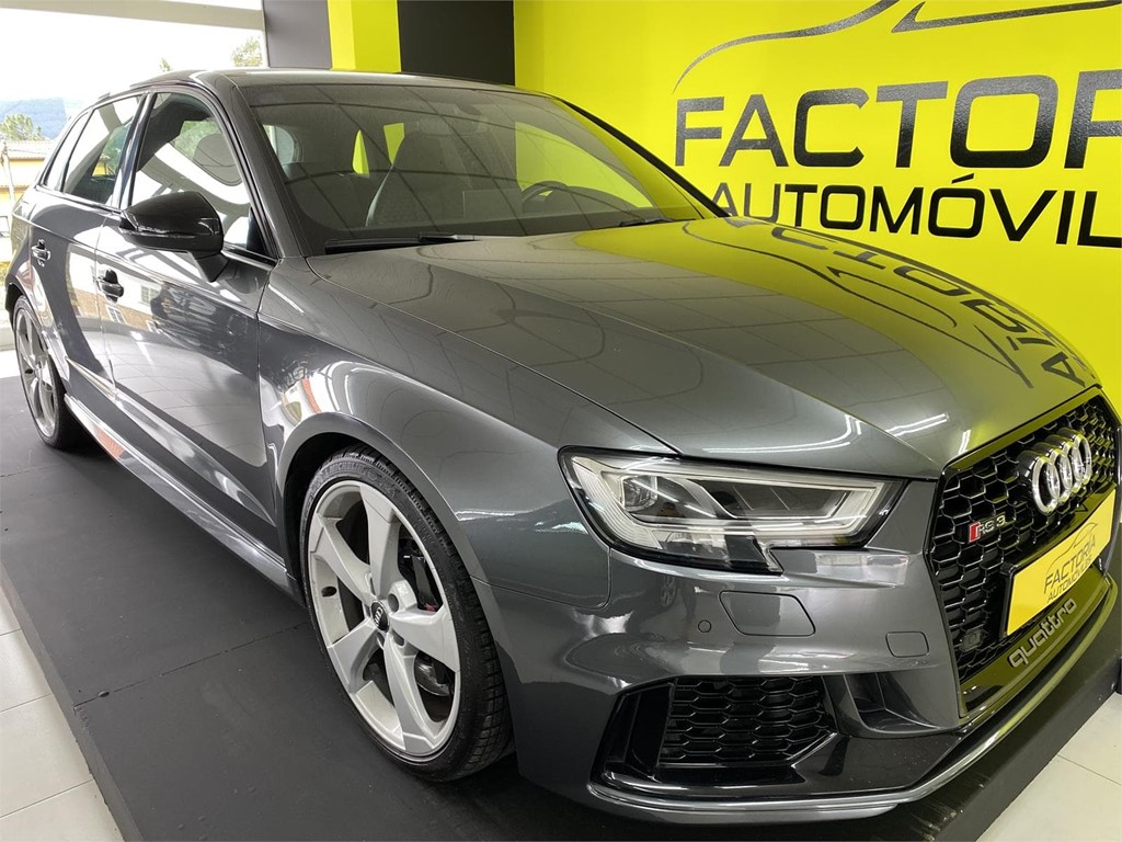 Foto 19 AUDI RS3