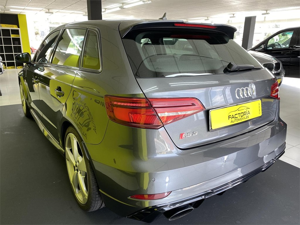 Foto 3 AUDI RS3