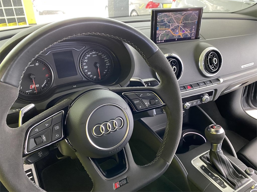 Foto 6 AUDI RS3