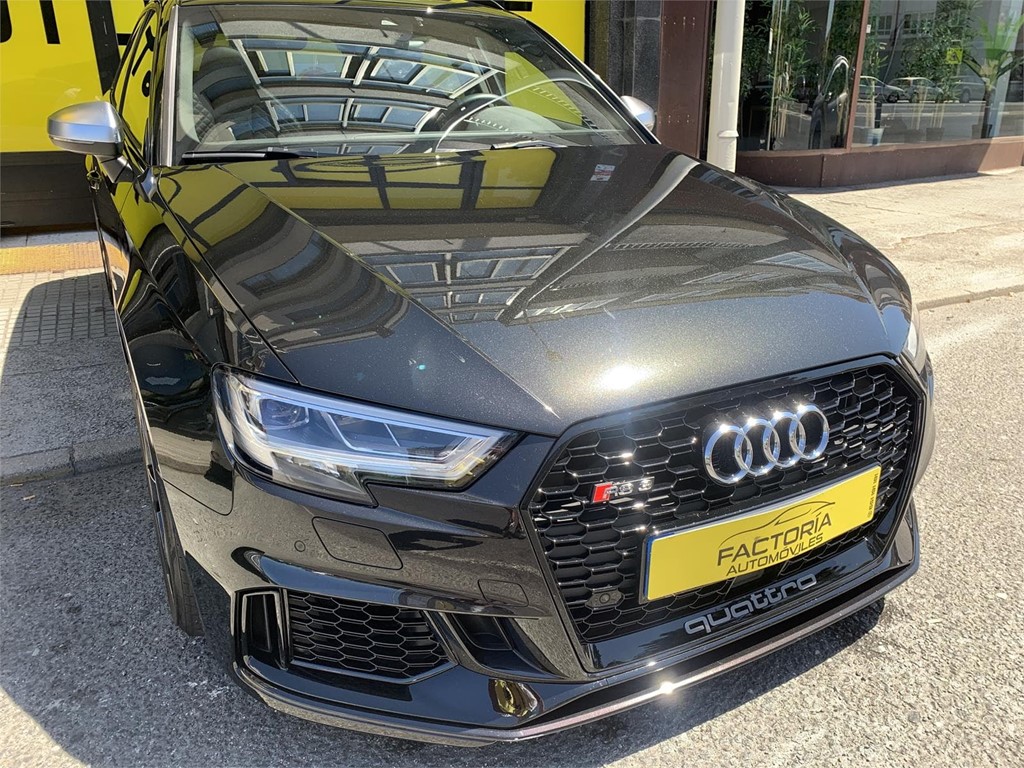 Foto 16 AUDI RS3 