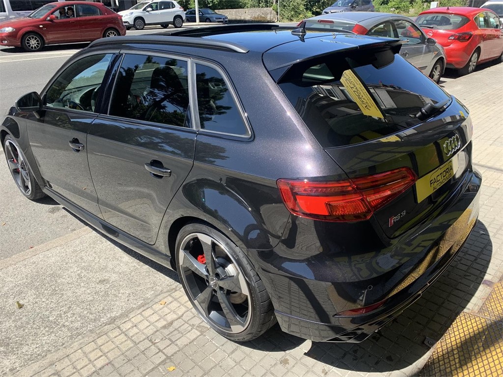 Foto 3 AUDI RS3 