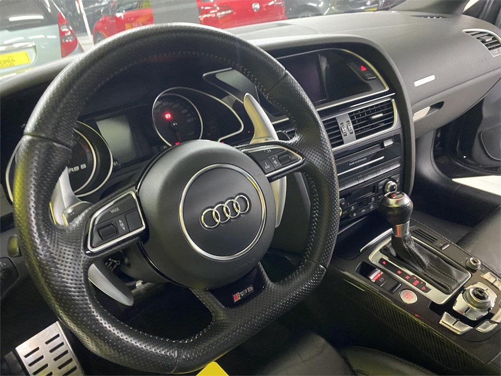 Foto 17 AUDI RS5