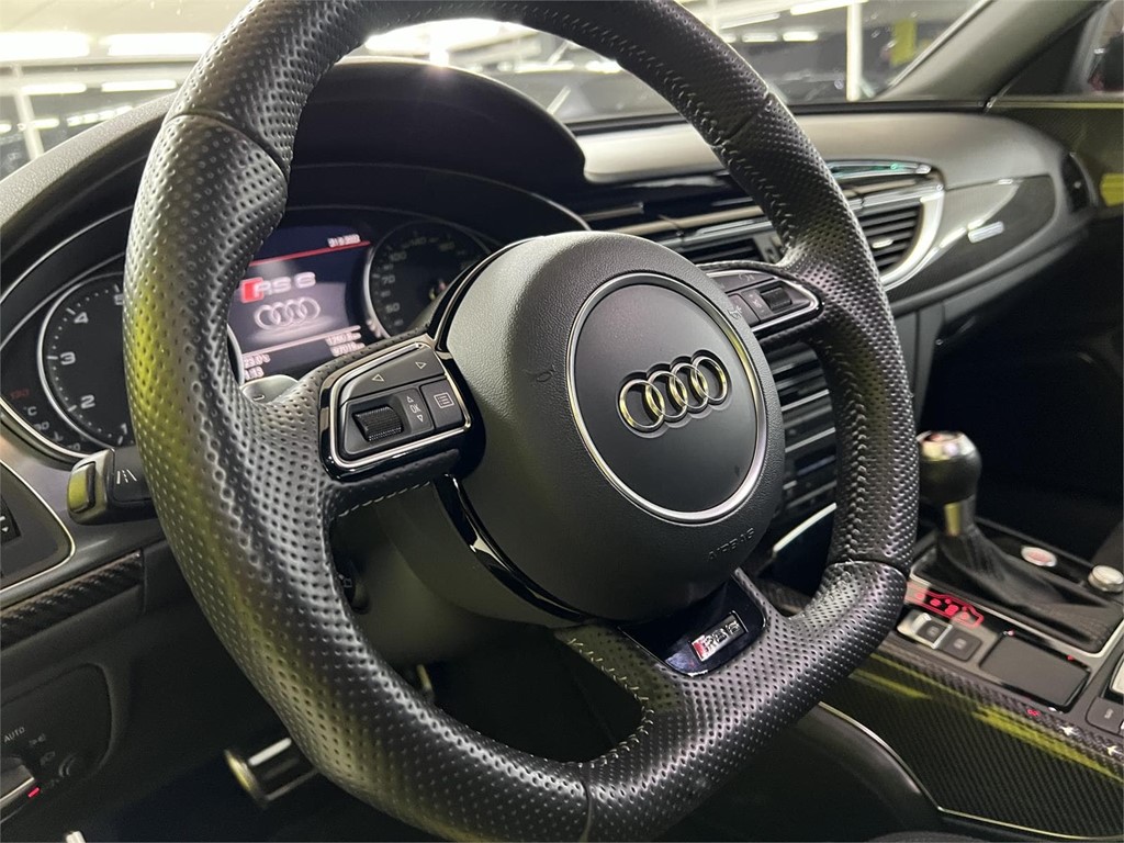 Foto 7 AUDI RS6