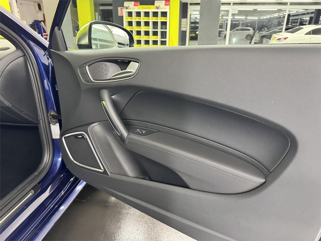 Foto 23 AUDI S1