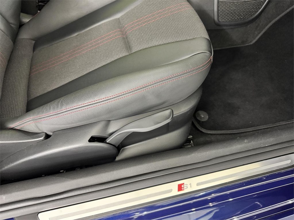 Foto 24 AUDI S1