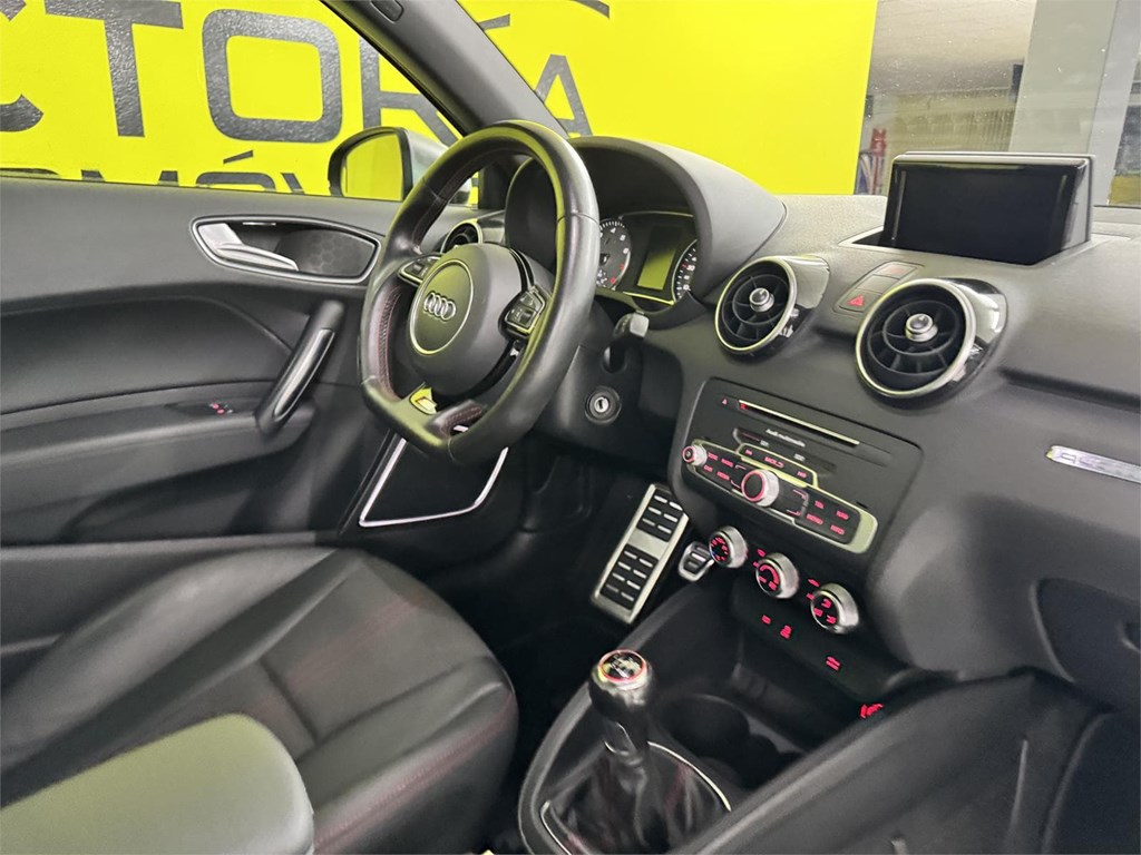 Foto 26 AUDI S1