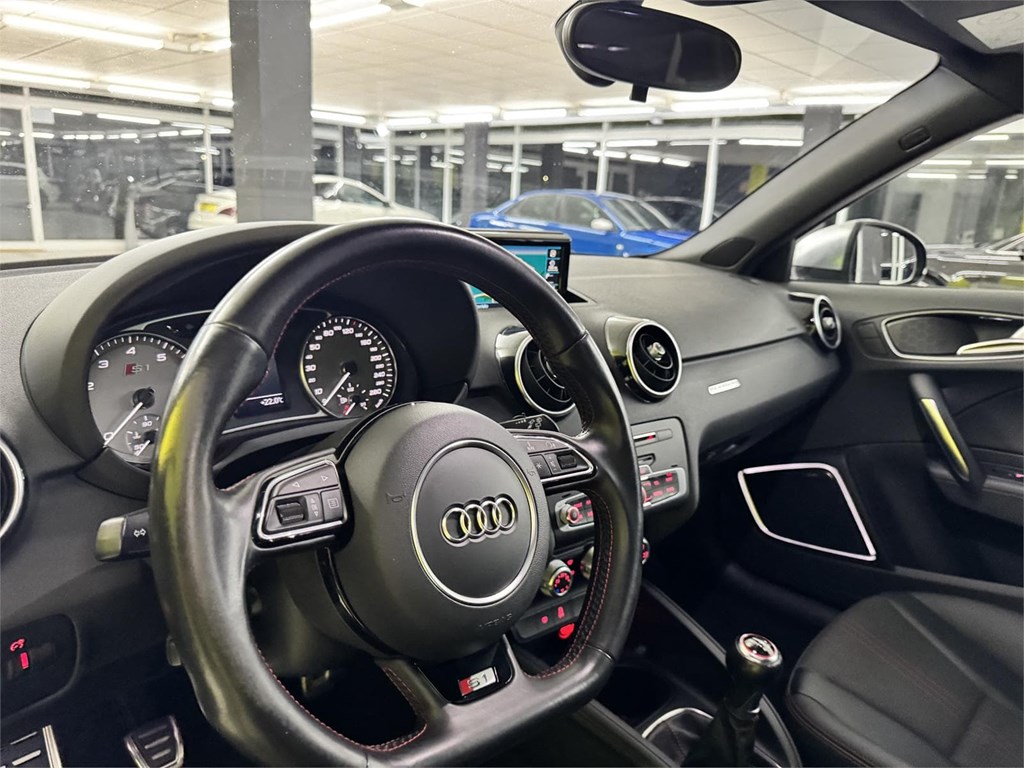Foto 38 AUDI S1