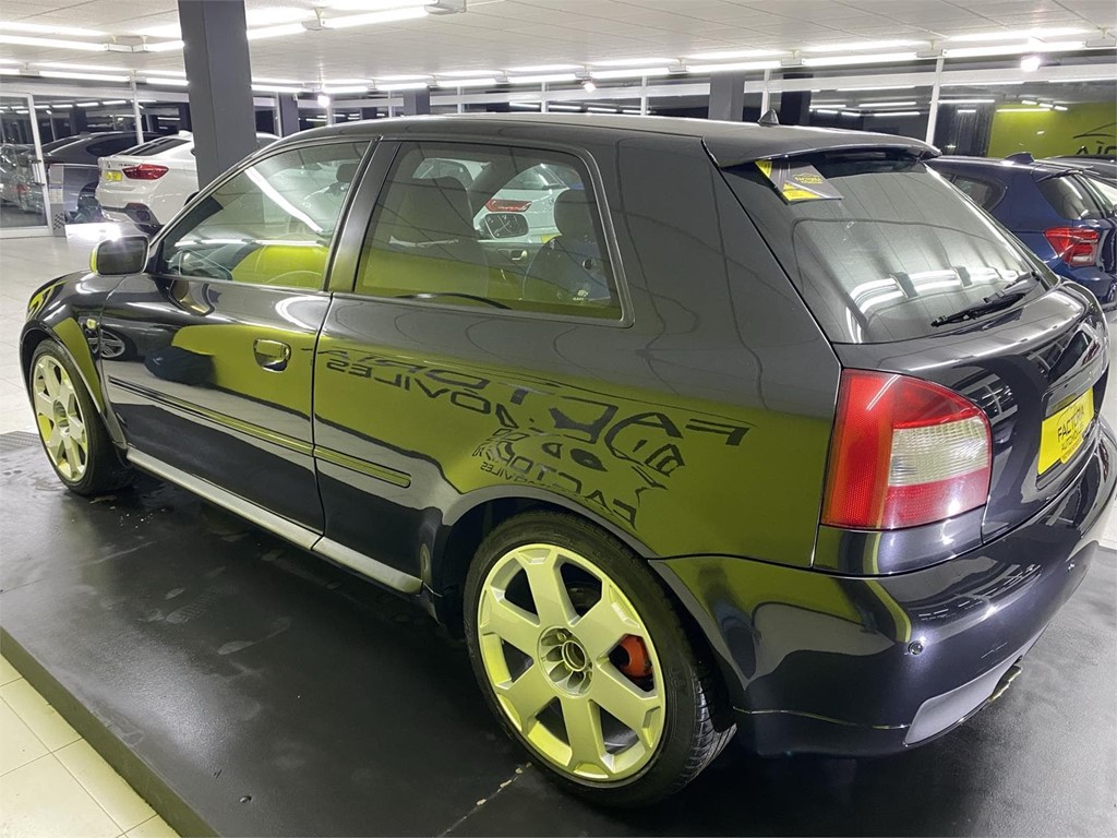 Foto 2 AUDI S3