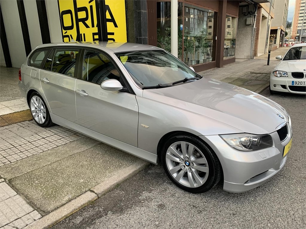 Foto 1 BMW 320 touring 