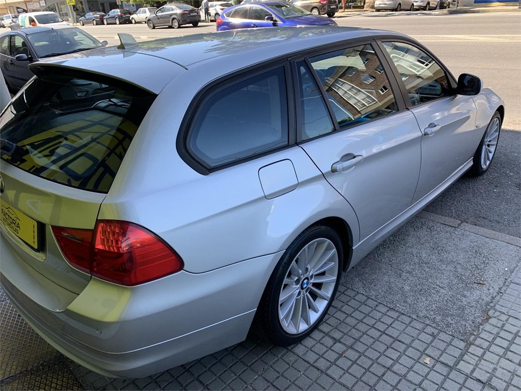 Foto 3 BMW 320 TOURING 
