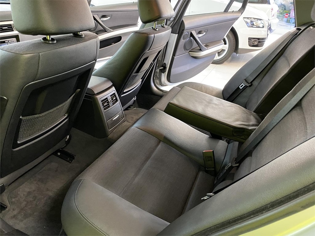 Foto 17 BMW 320 TOURING 