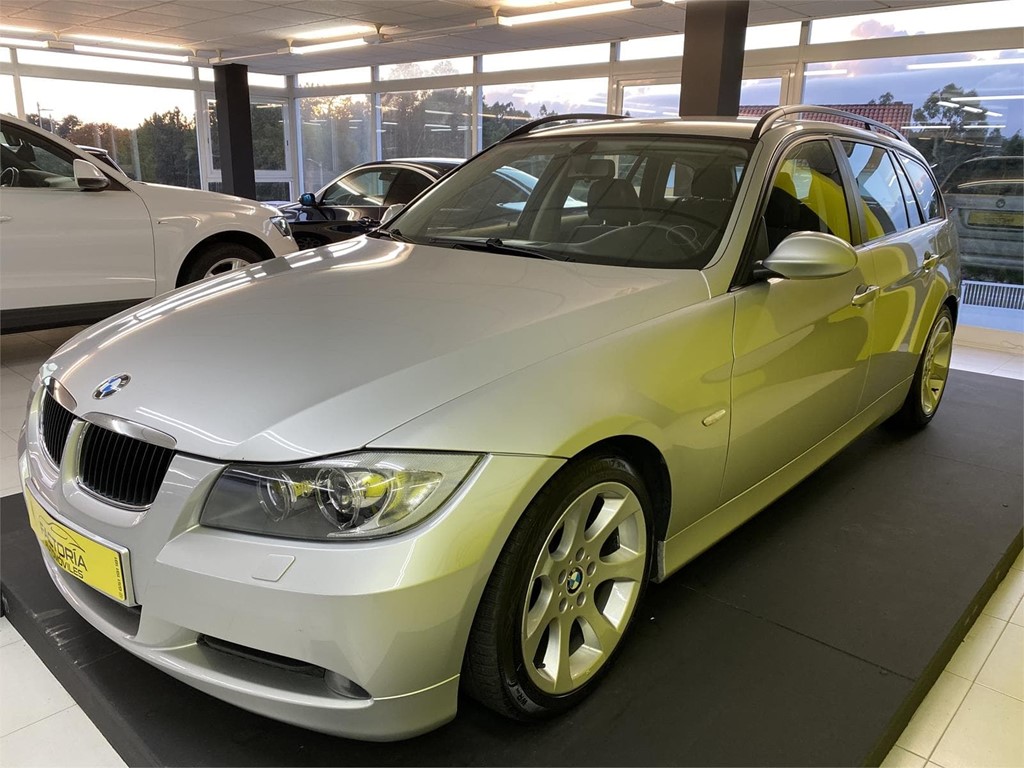 Foto 1 BMW 320 TOURING 