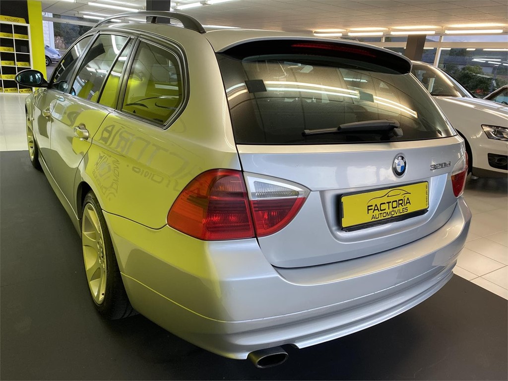 Foto 4 BMW 320 TOURING 