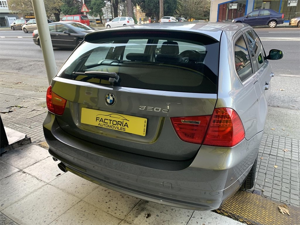 Foto 4 BMW 320 XDRIVE TOURING