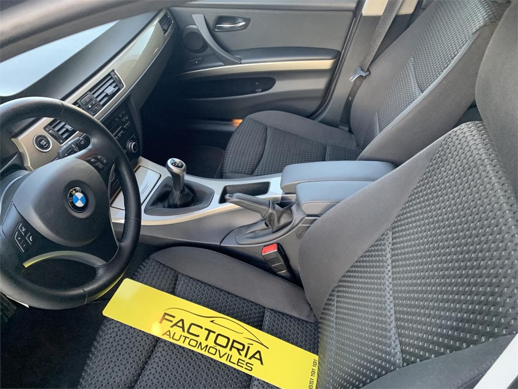 Foto 8 BMW 320 XDRIVE TOURING