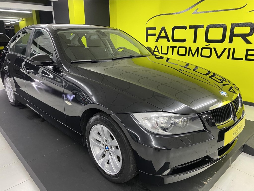 Foto 2 BMW 320