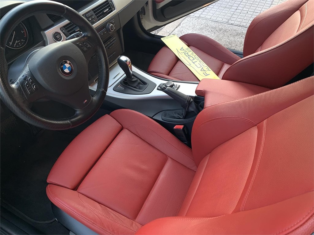 Foto 12 BMW 330 COUPE