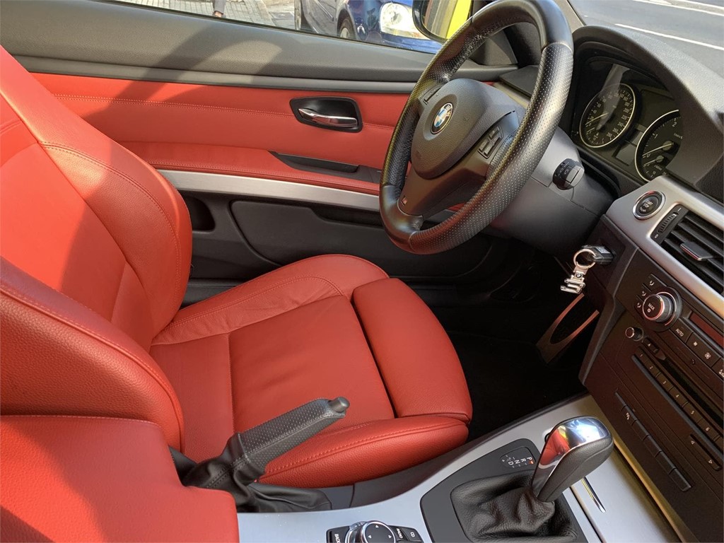 Foto 6 BMW 330 COUPE