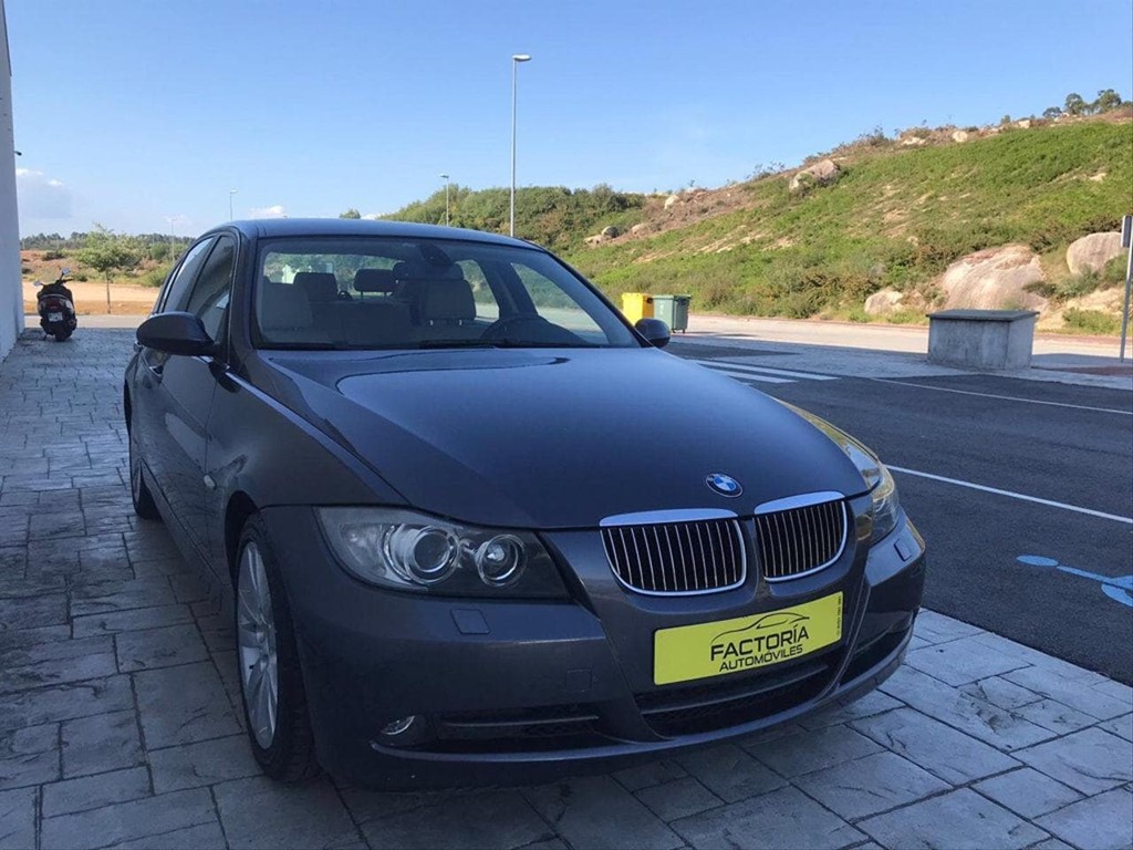 Foto 2 BMW 330 XDRIVE BERLINA 