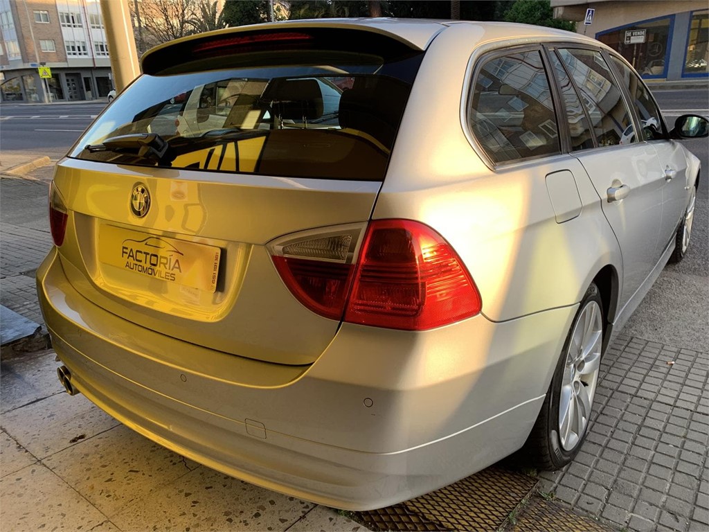 Foto 4 BMW 330 XDRIVE