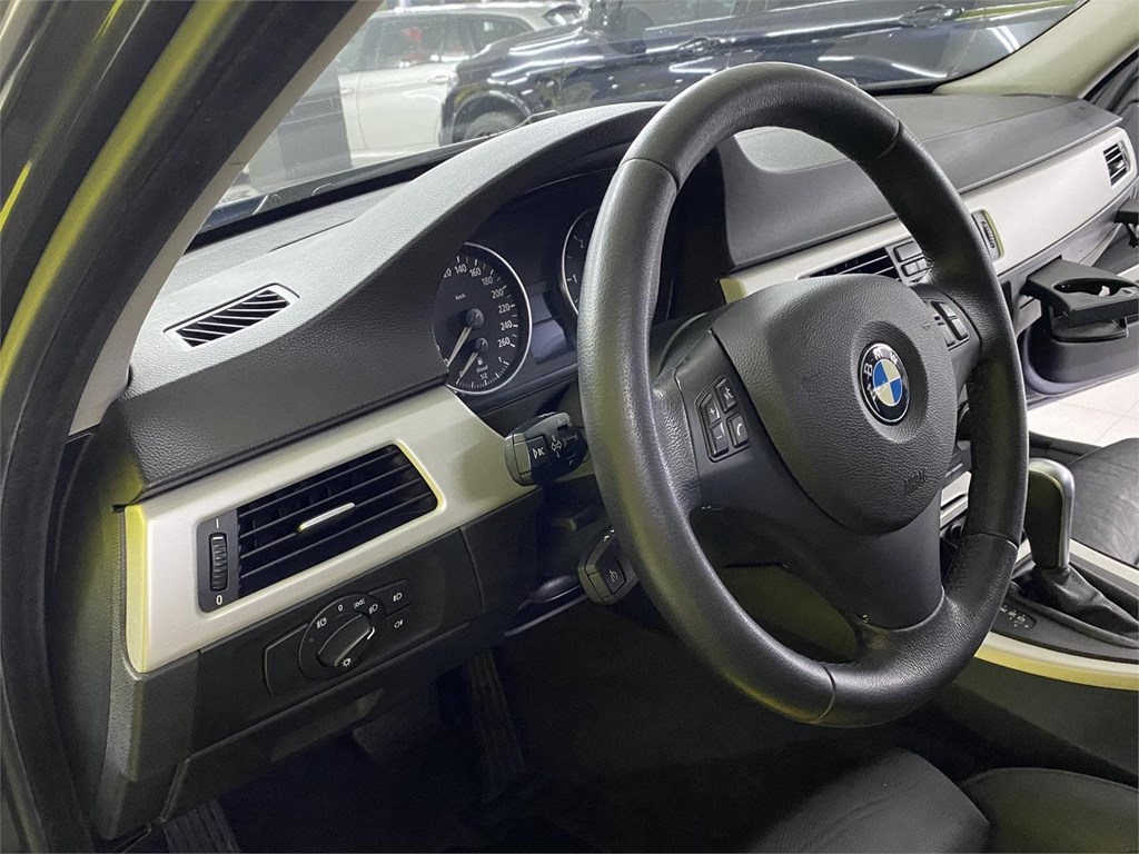 Foto 10 BMW 330Xd