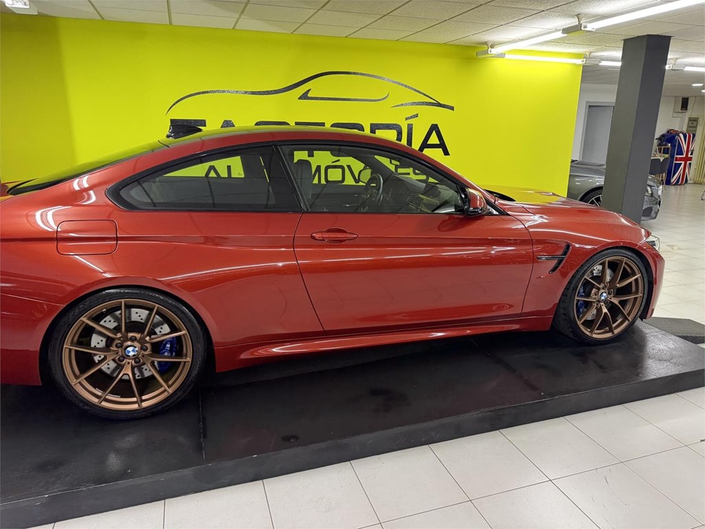 Foto 12 BMW M4 COMPETITION