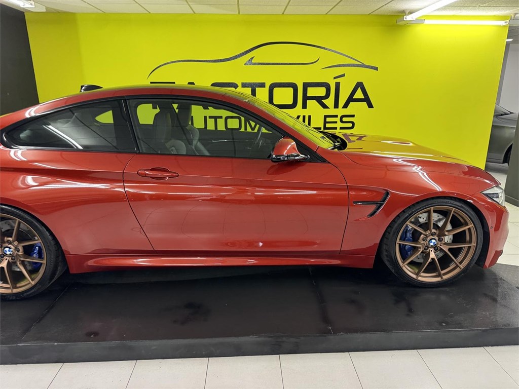 Foto 14 BMW M4 COMPETITION