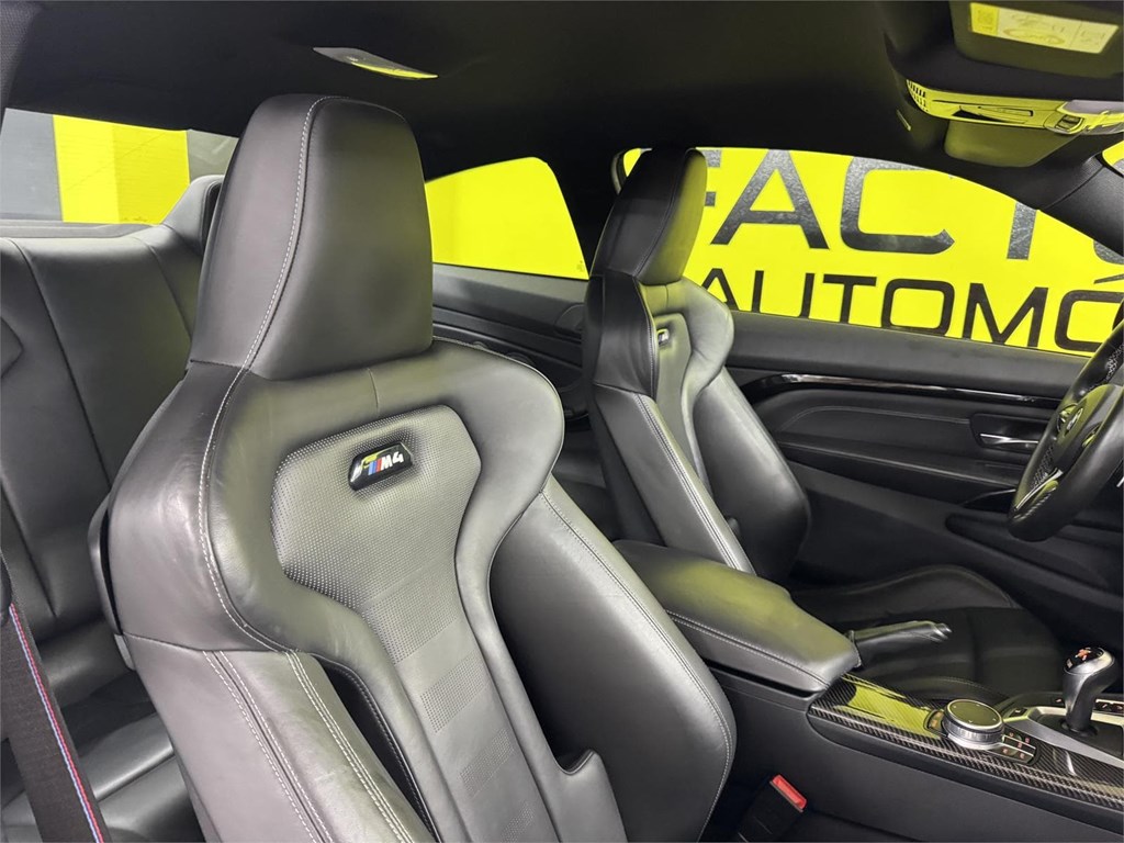 Foto 18 BMW M4 COMPETITION