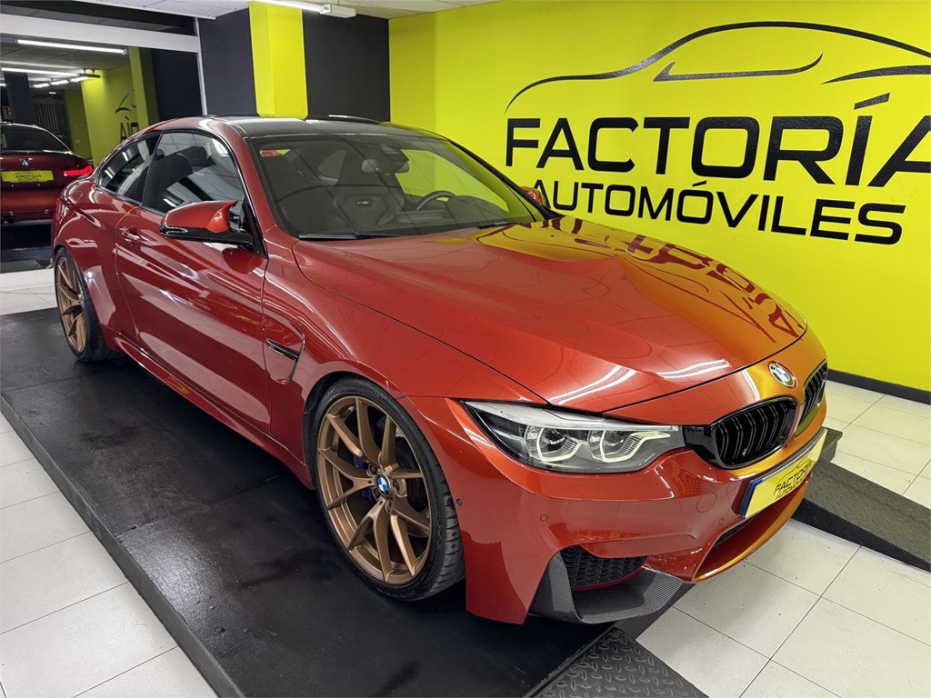 Foto 1 BMW M4 COMPETITION
