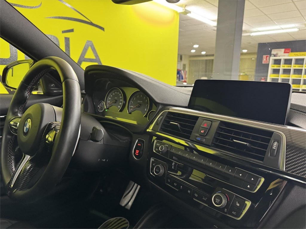 Foto 24 BMW M4 COMPETITION