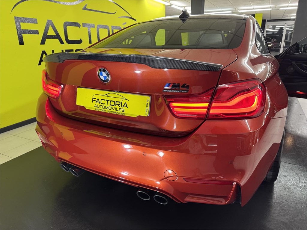 Foto 31 BMW M4 COMPETITION