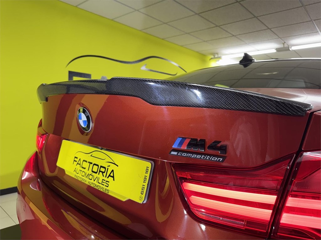 Foto 33 BMW M4 COMPETITION