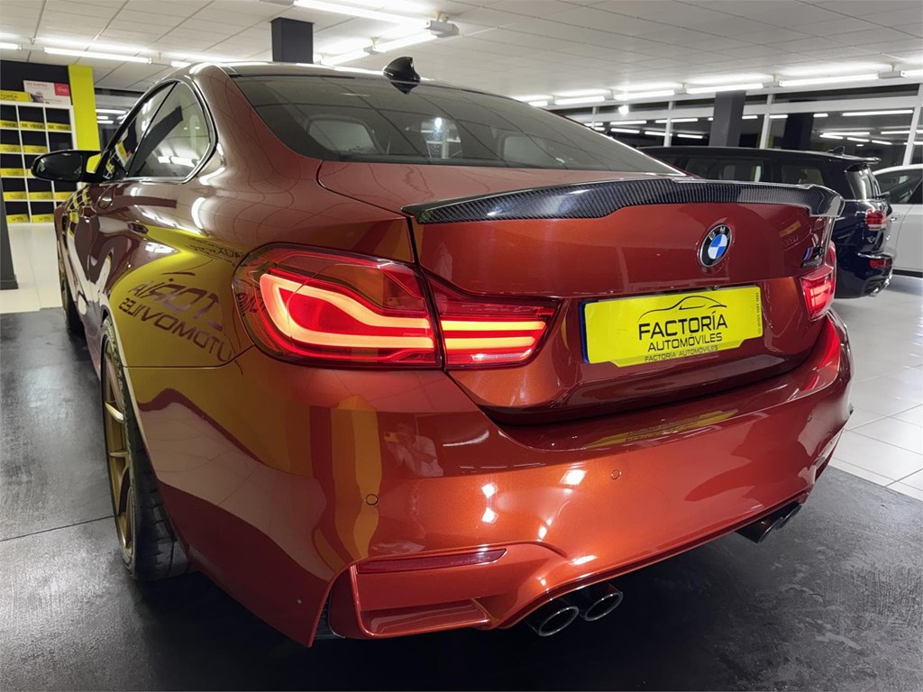 Foto 34 BMW M4 COMPETITION