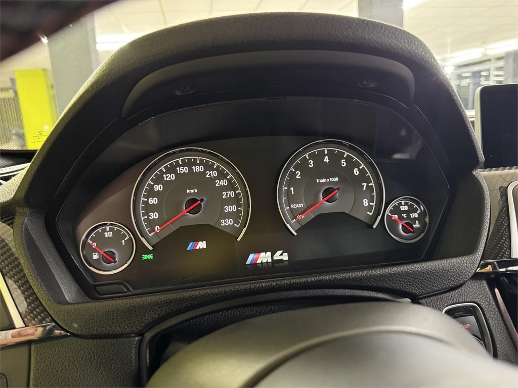 Foto 55 BMW M4 COMPETITION