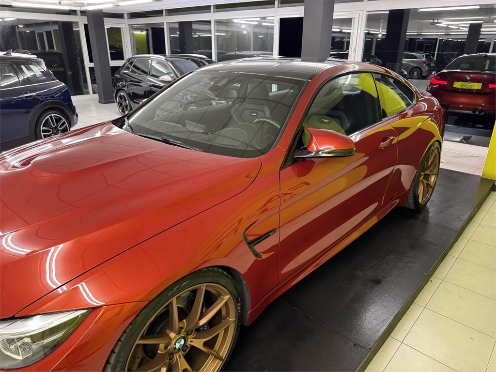 Foto 8 BMW M4 COMPETITION